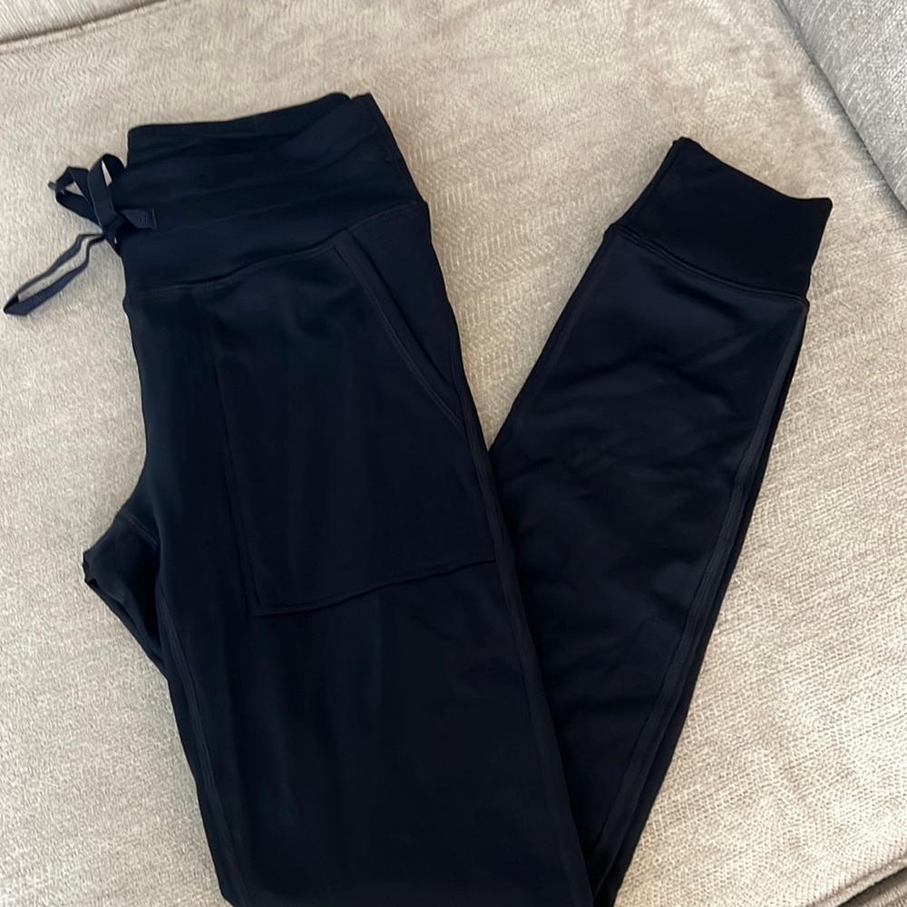 Aerie OFFLINE warmup legging with pockets